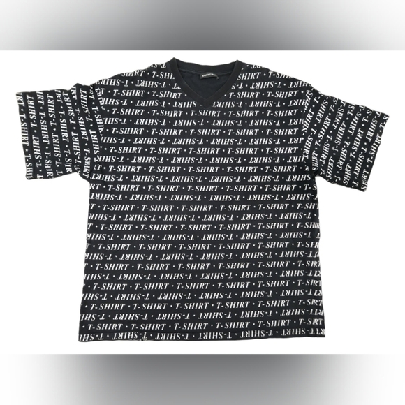 Balenciaga All Over PRINT COTTON-JERSEY T-SHIRT IN NERO/BIANCO SZ XS/ Fits Large - Picture 1 of 11